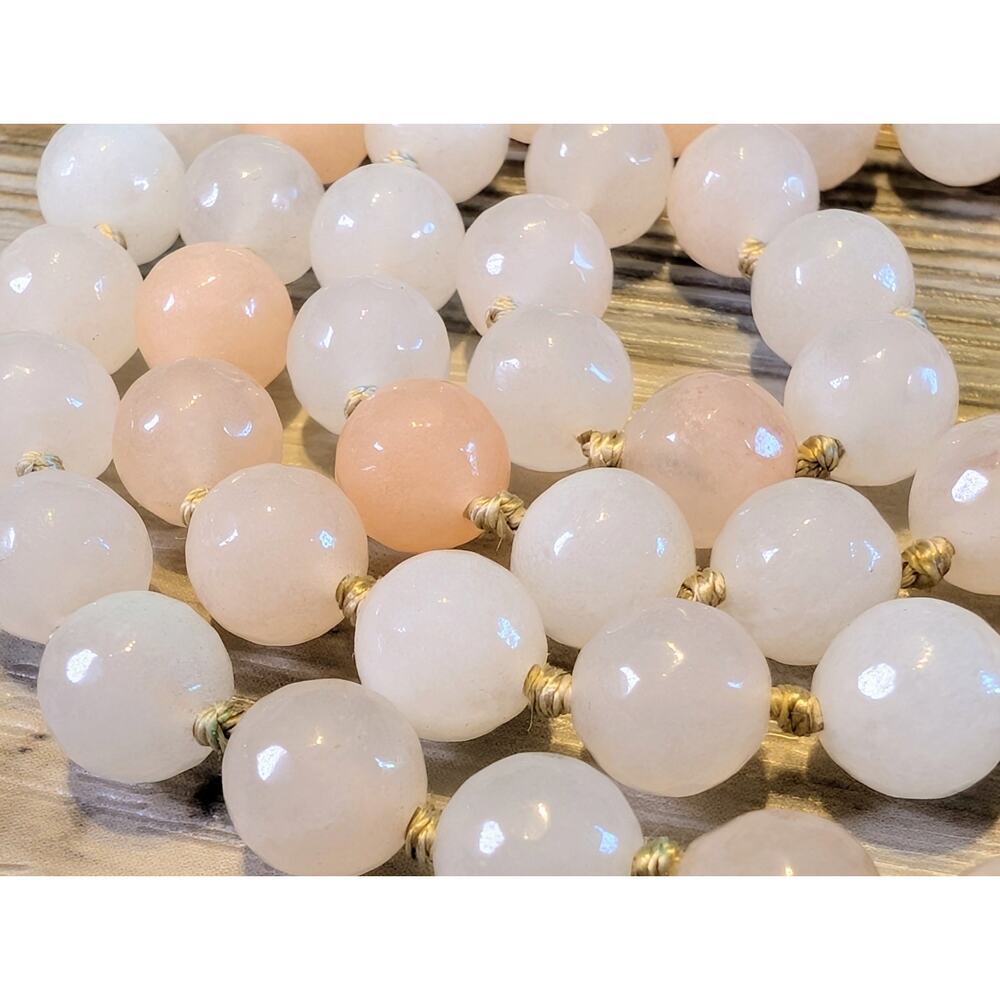 Hand Knotted 8mm Quartz/Rose Quartz Beaded Necklace 34 Inches Length - Picture 3 of 3